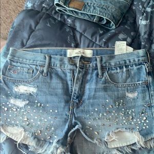 Hollister size 9 gem shorts